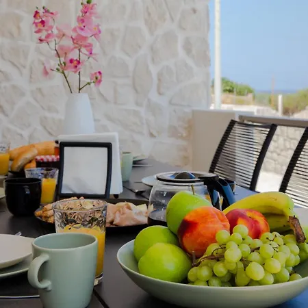 Ikia Seascape At Stegna *