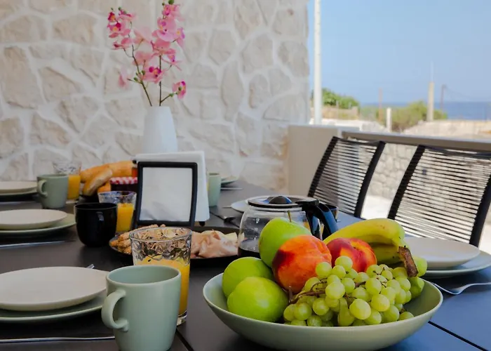 Ikia Seascape At Stegna *